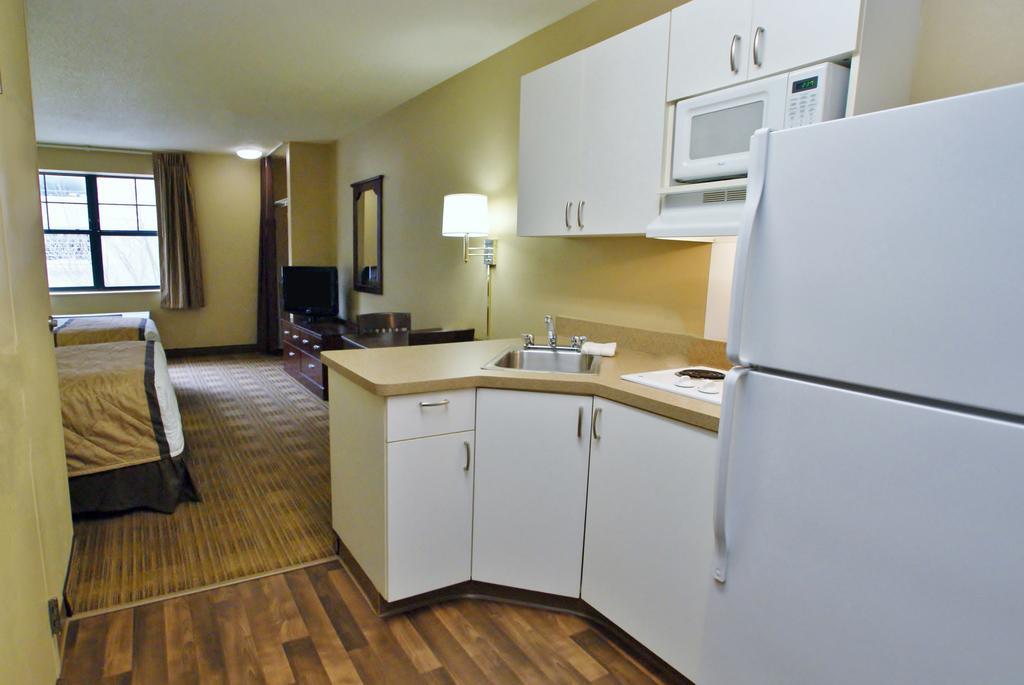Extended Stay America Suites - Philadelphia - Horsham - Welsh Rd Zewnętrze zdjęcie